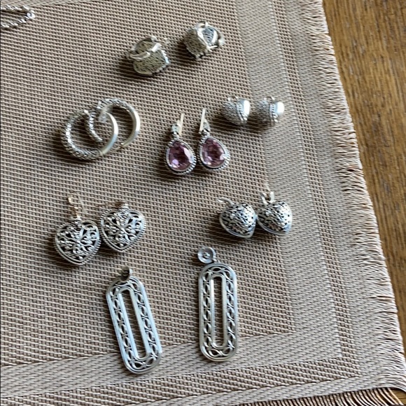 Jewelry earrings bracelet necklaces - Picture 8 of 11